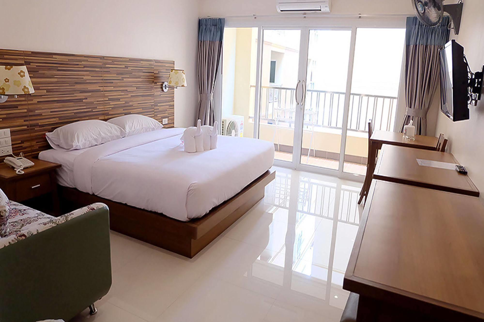 D Hotel Pattaya Exteriér fotografie